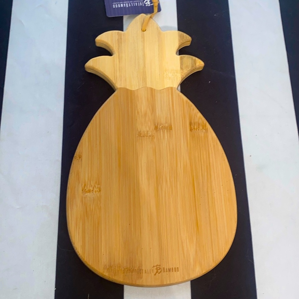 Totally Bamboo Pineapple Board